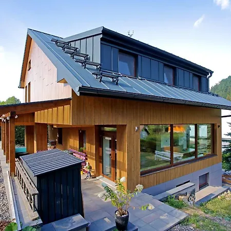 Derese * Lipótszentmiklós